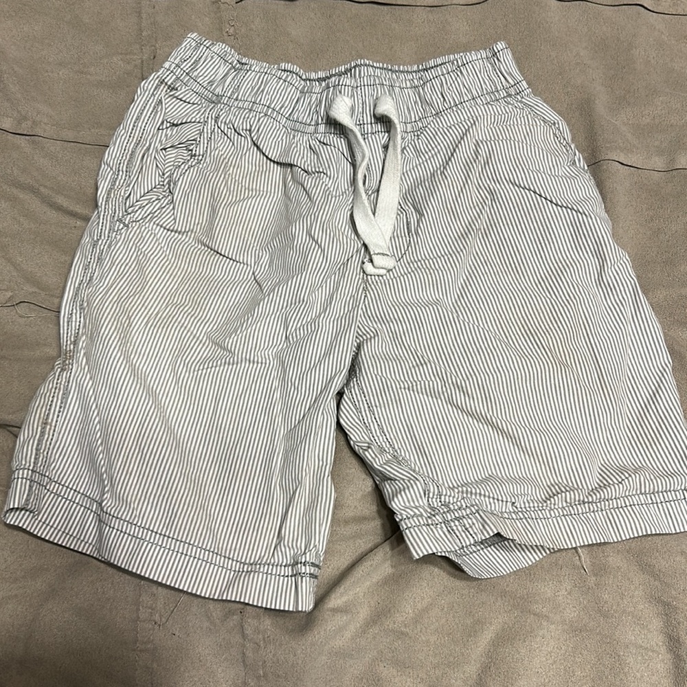 Bundle of Boys Shorts Sizes 5T, 5 & 6 - Picture 7 of 10
